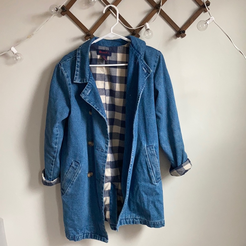 Vintage denim jacket lined with flannel